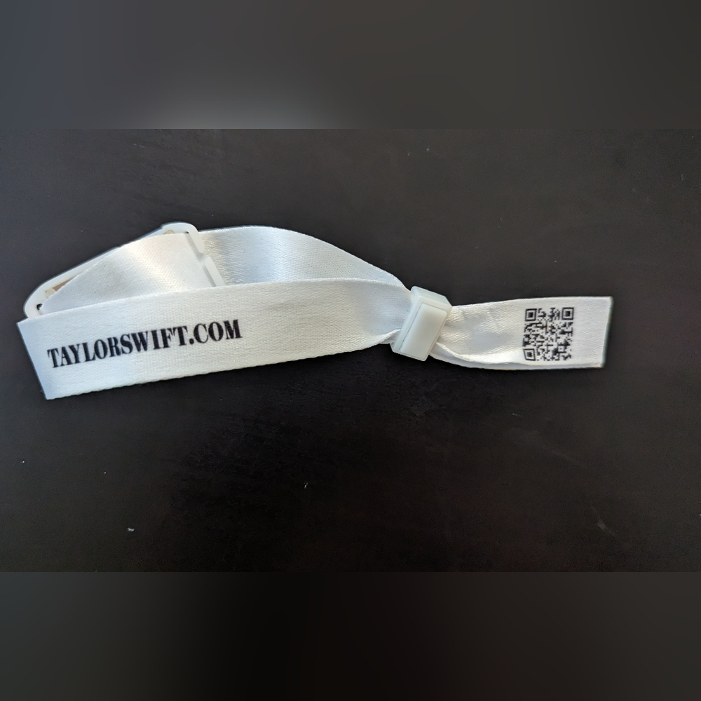 Taylor Swift Concert Bracelet